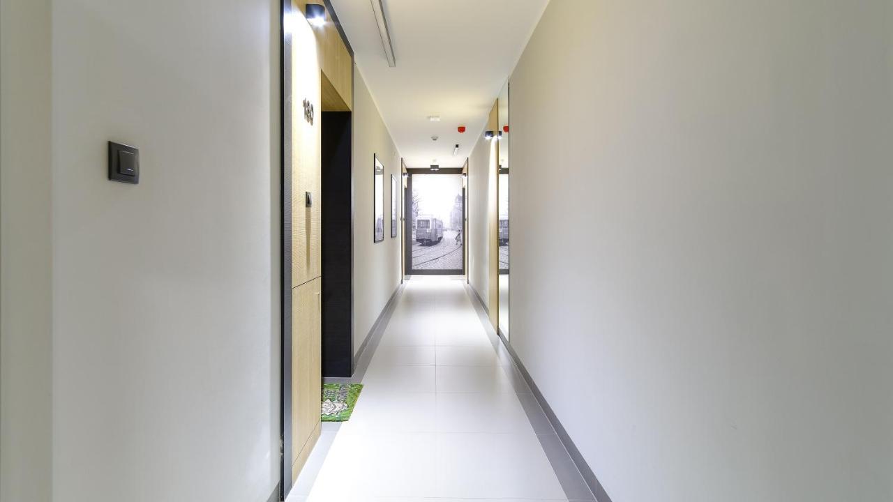 Hello Apartments Zajezdnia Wrzeszcz With Private Parking Gdańsk Exterior foto