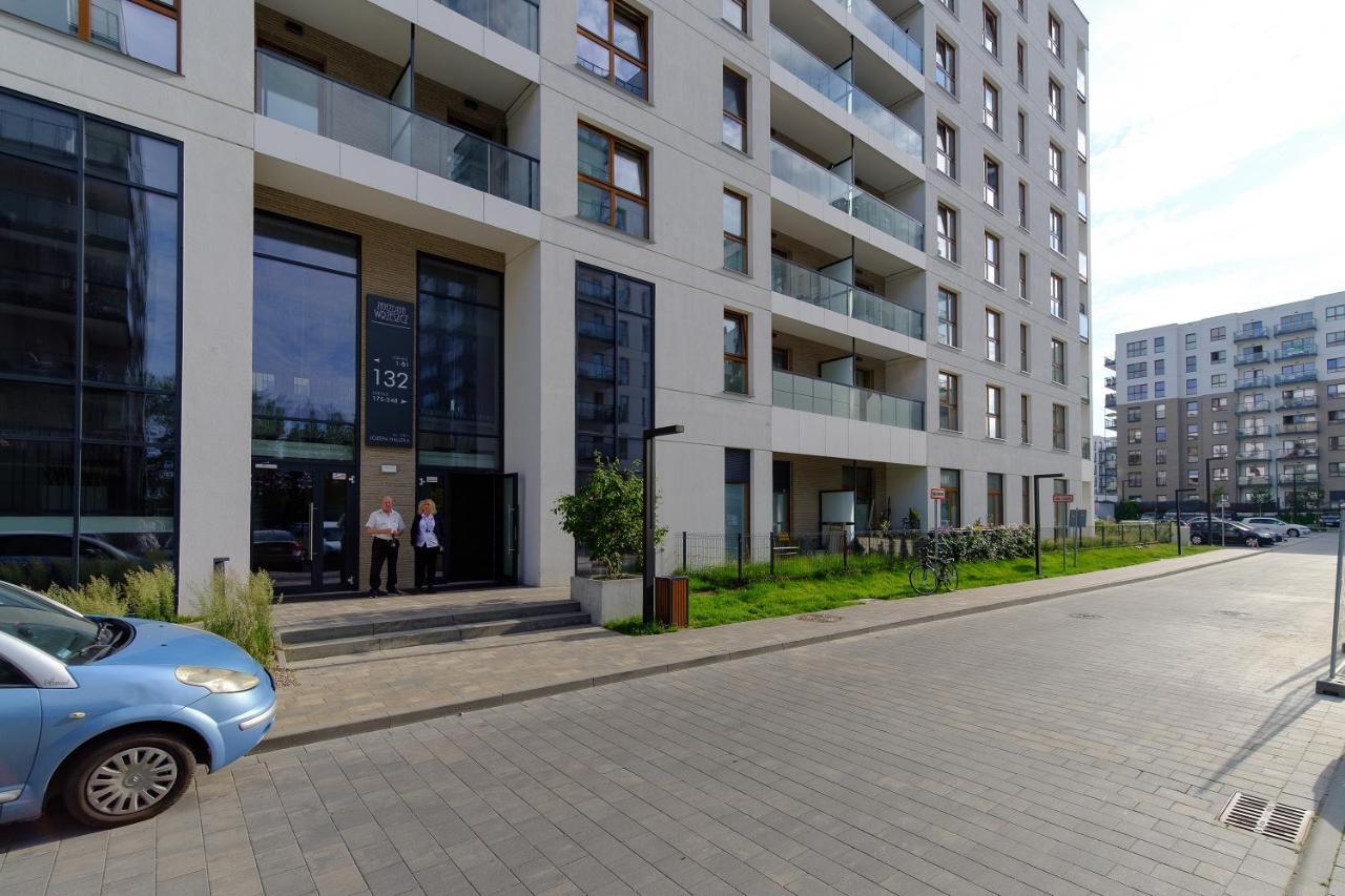 Hello Apartments Zajezdnia Wrzeszcz With Private Parking Gdańsk Exterior foto